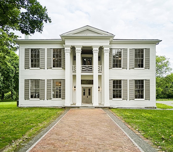 Spring Hill Location